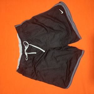 Boys size large black Nike shorts